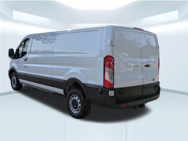 2024 Ford Transit photo 4