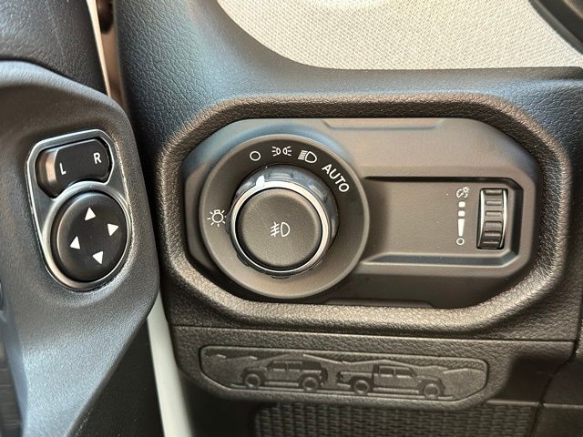 2025 Jeep Wrangler Sport S photo 16