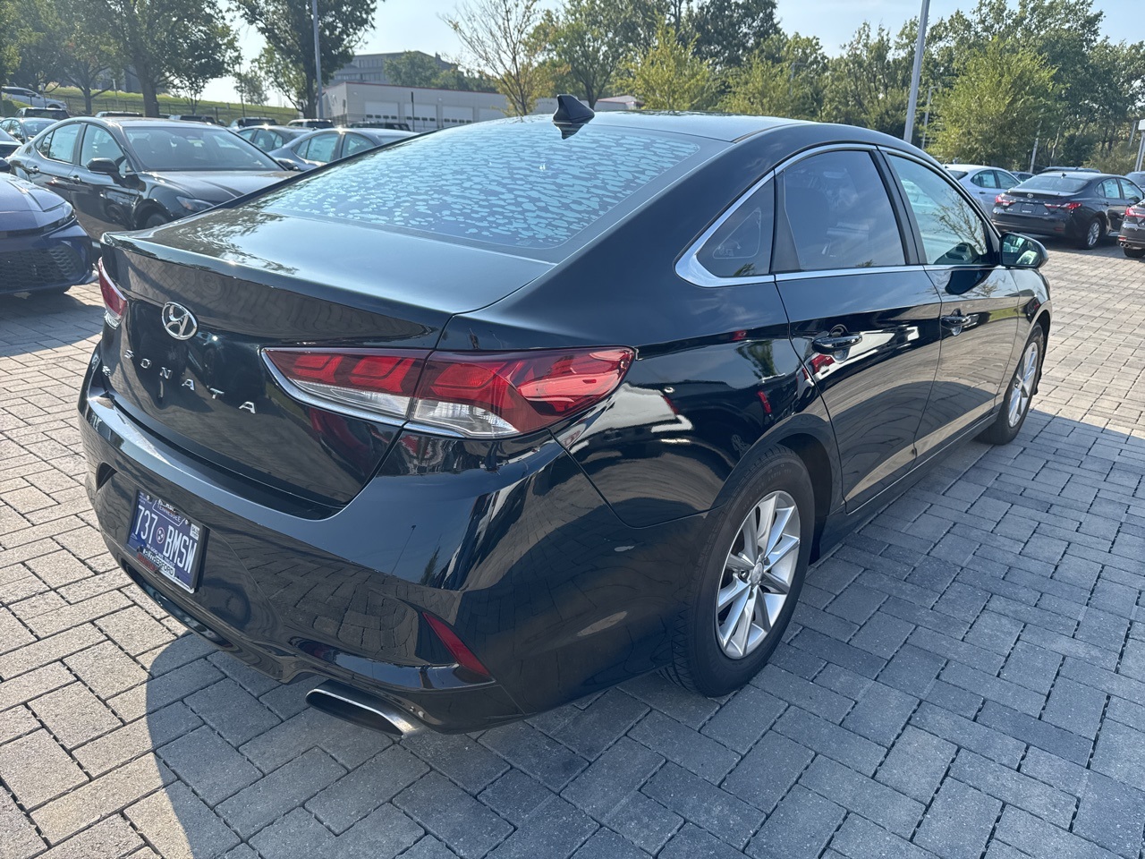 2018 Hyundai Sonata SE photo 2