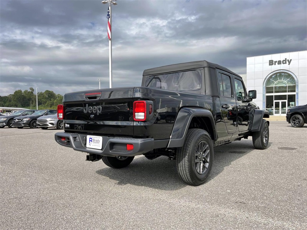 2025 Jeep Gladiator Sport S photo 4