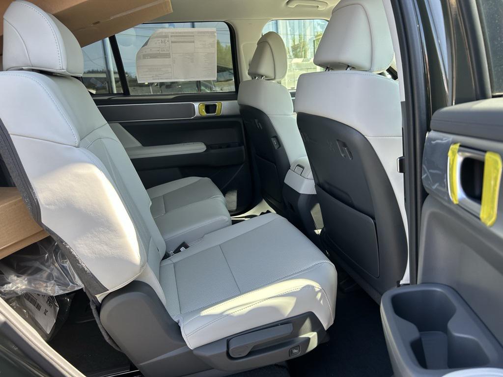 2026 Hyundai Santa Fe SEL photo 22