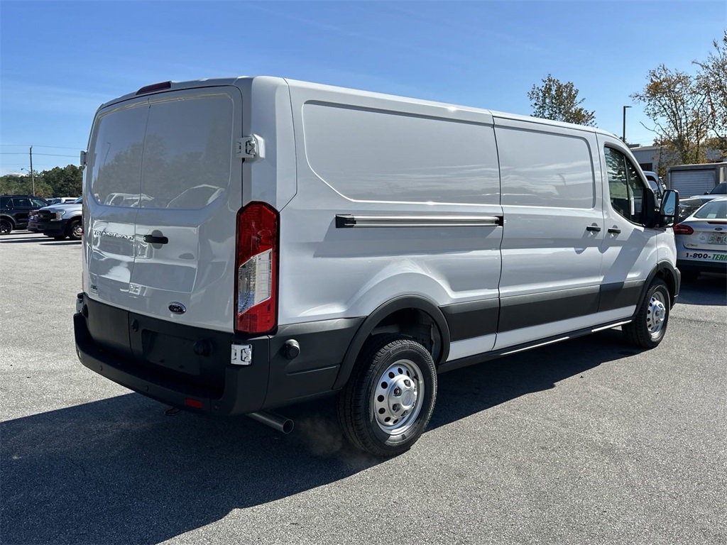 2024 Ford Transit photo 5