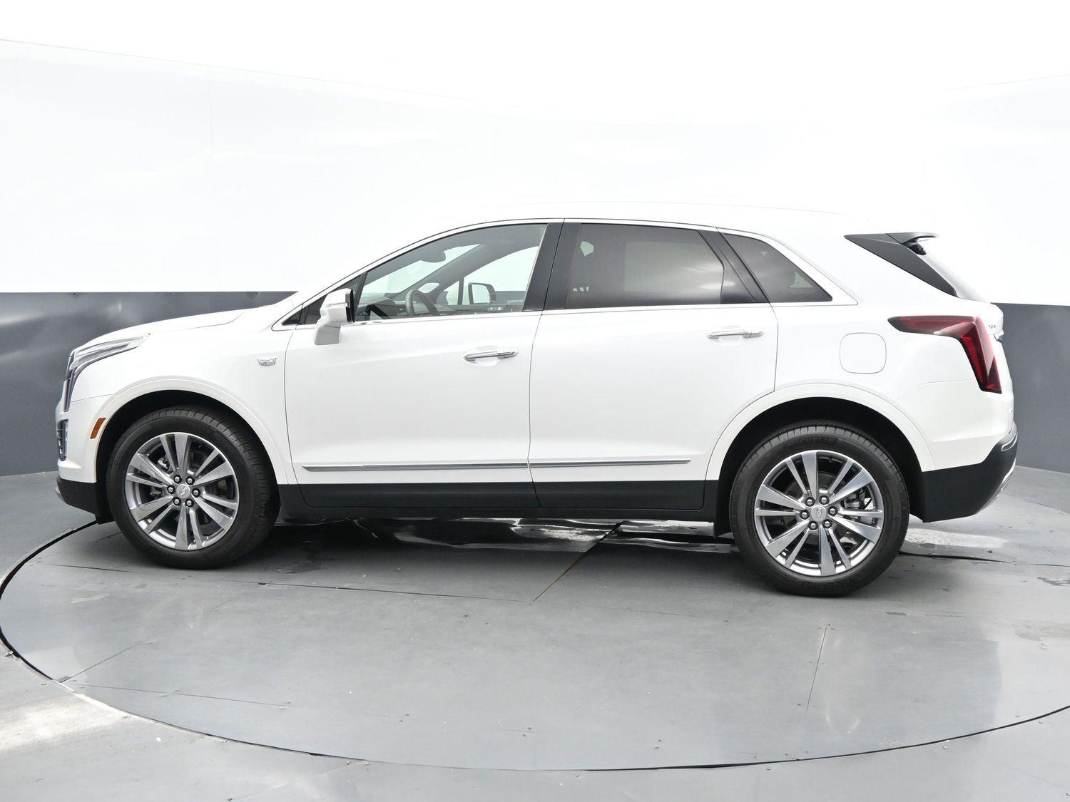 2025 Cadillac XT5 Premium Luxury photo 4