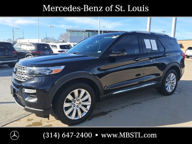 2022 Ford Explorer Limited's photo