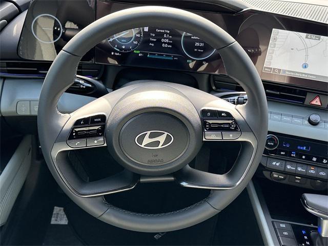 2025 Hyundai Elantra Hybrid Limited photo 22