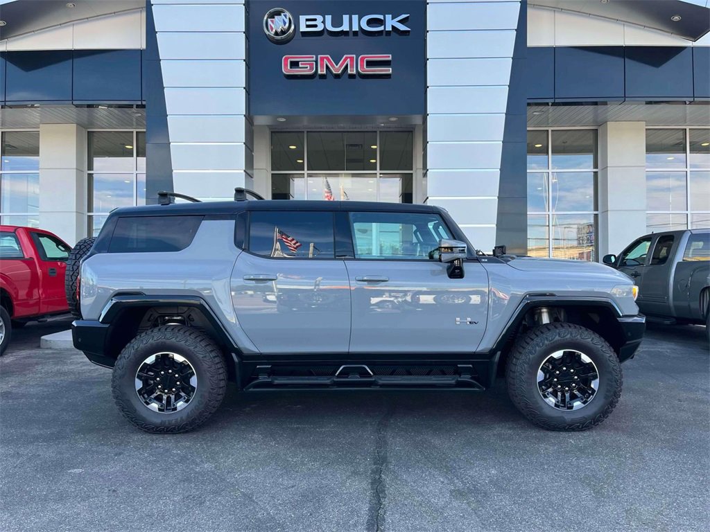 2024 Gmc Hummer EV photo 2