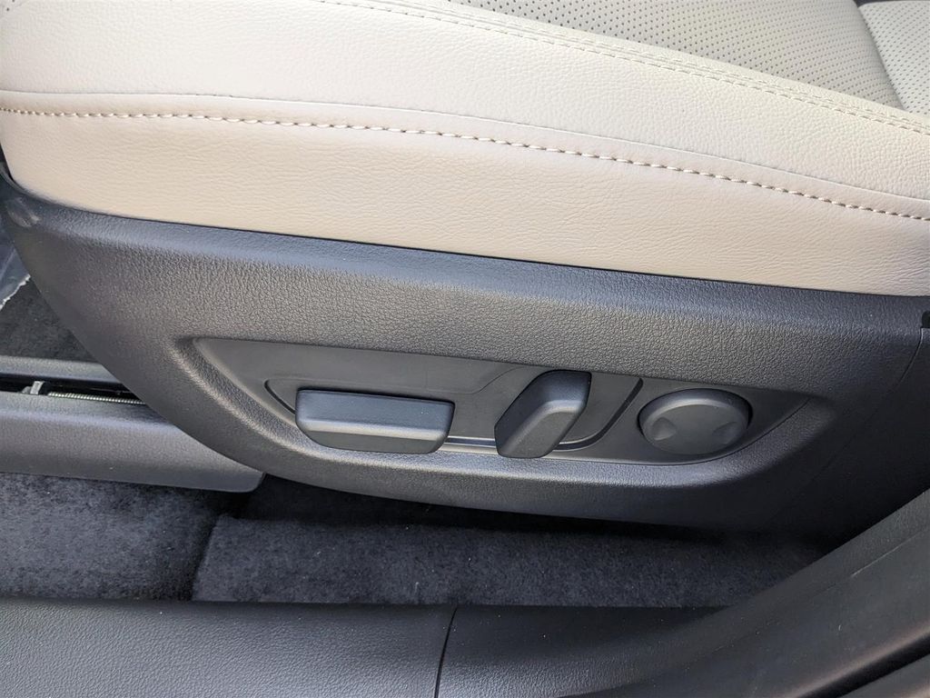 2025 Mazda CX-90 3.3 Turbo Preferred photo 19