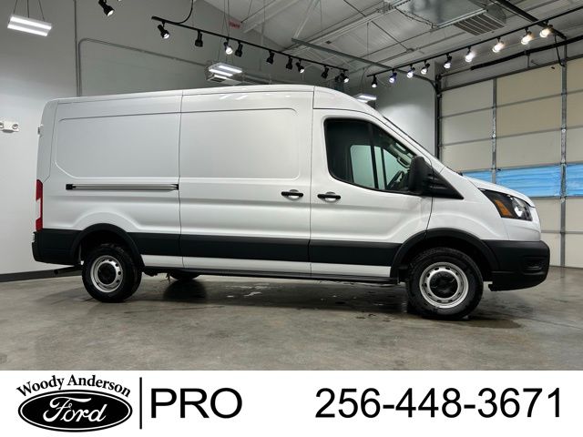 2025 Ford Transit photo 4