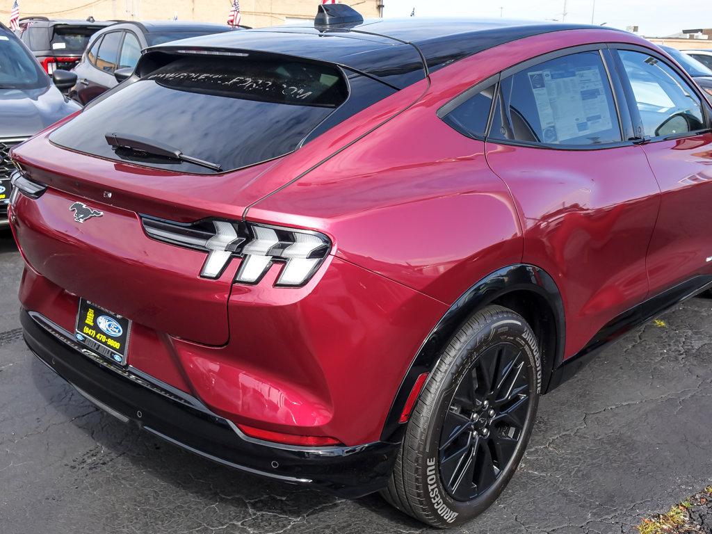2025 FORD MUSTANG MACH-E - Image 5