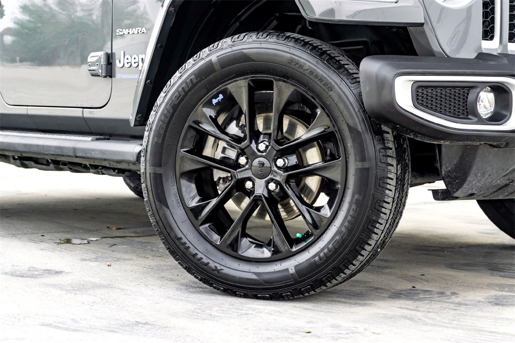 2023 Jeep Wrangler Sahara 4xe photo 2