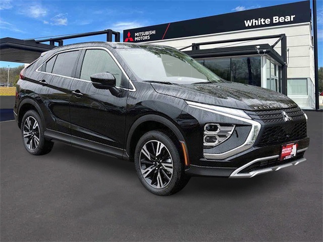 2026 Mitsubishi Eclipse Cross SE's photo