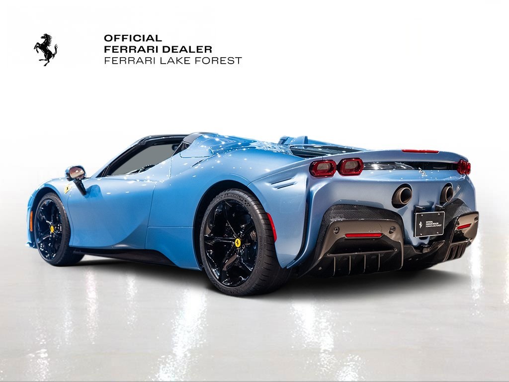 2022 Ferrari SF90 Spider Base photo 2