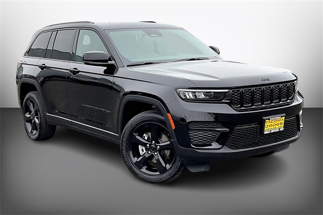 2025 Jeep Grand Cherokee Altitude's photo