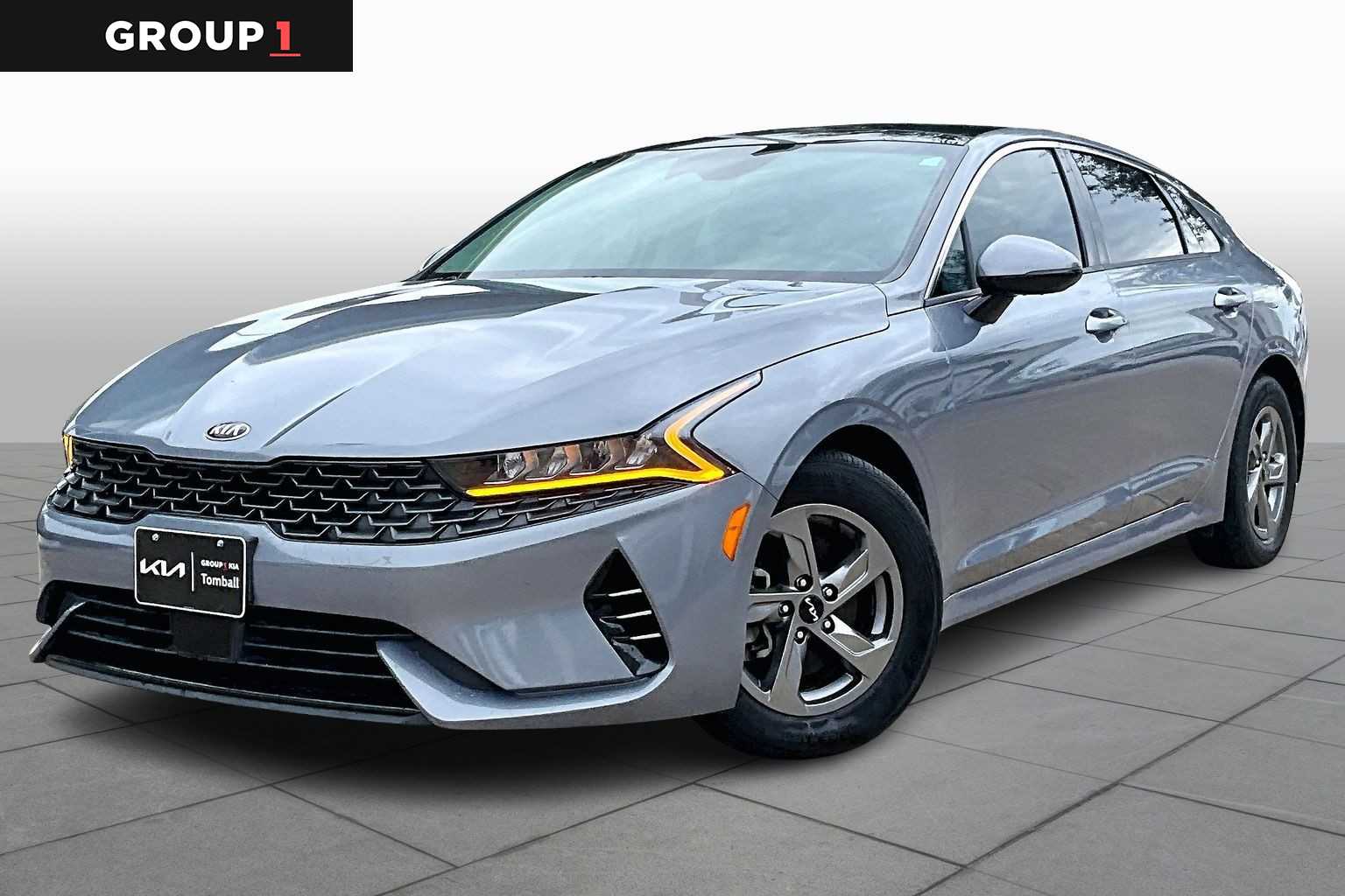 2021 Kia K5 EX's photo