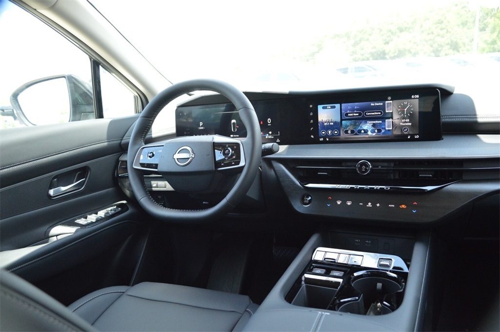 2025 Nissan Murano SV photo 14