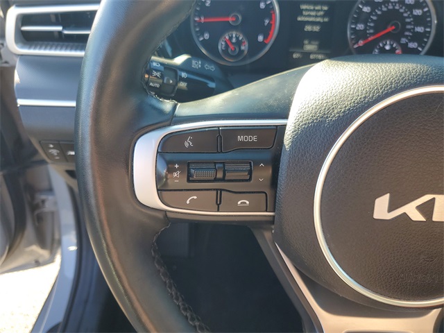 2023 Kia K5 GT-Line photo 16