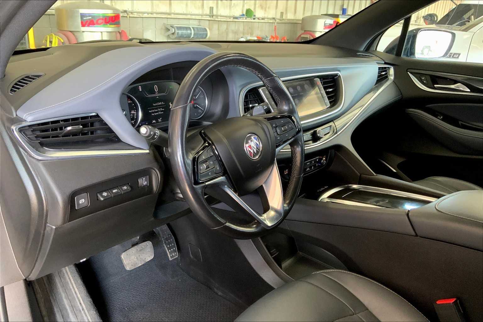 2023 Buick Enclave Premium photo 16