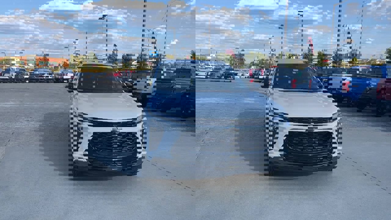 2026 Chevrolet Trax ACTIV photo 3