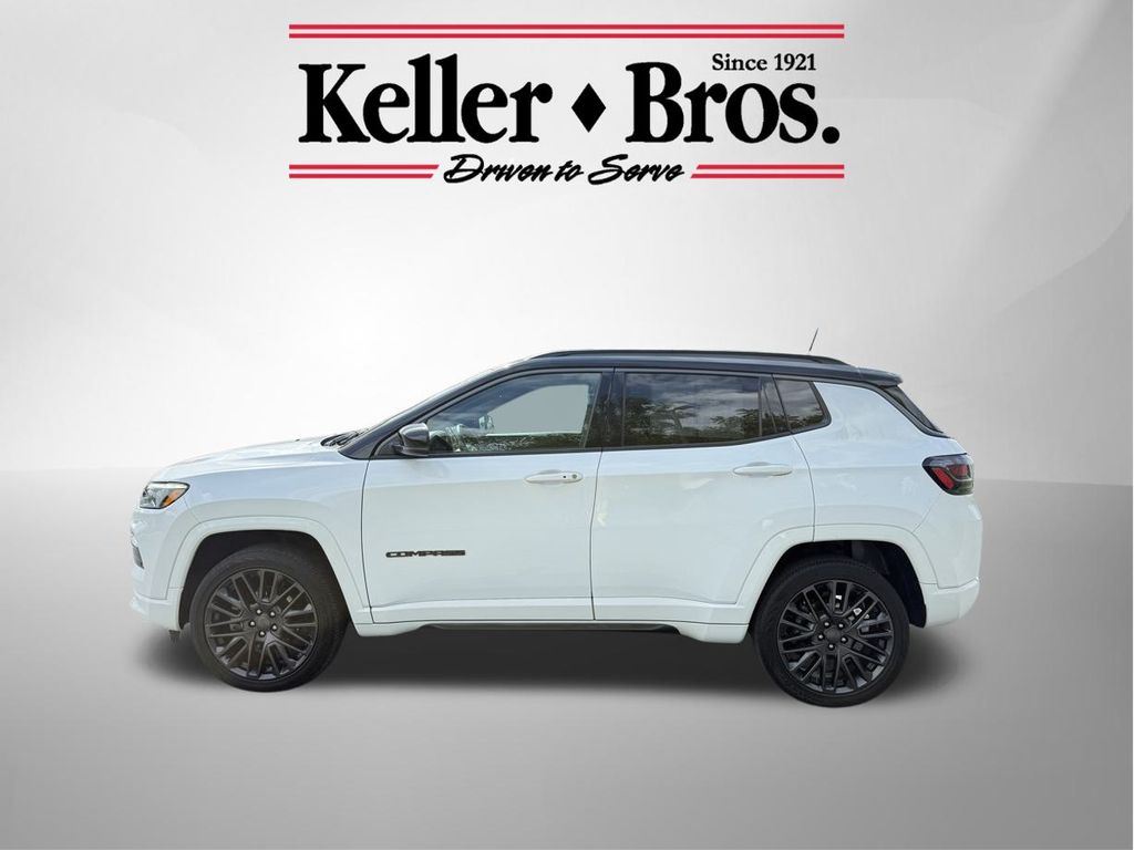 2022 Jeep Compass High Altitude photo 3