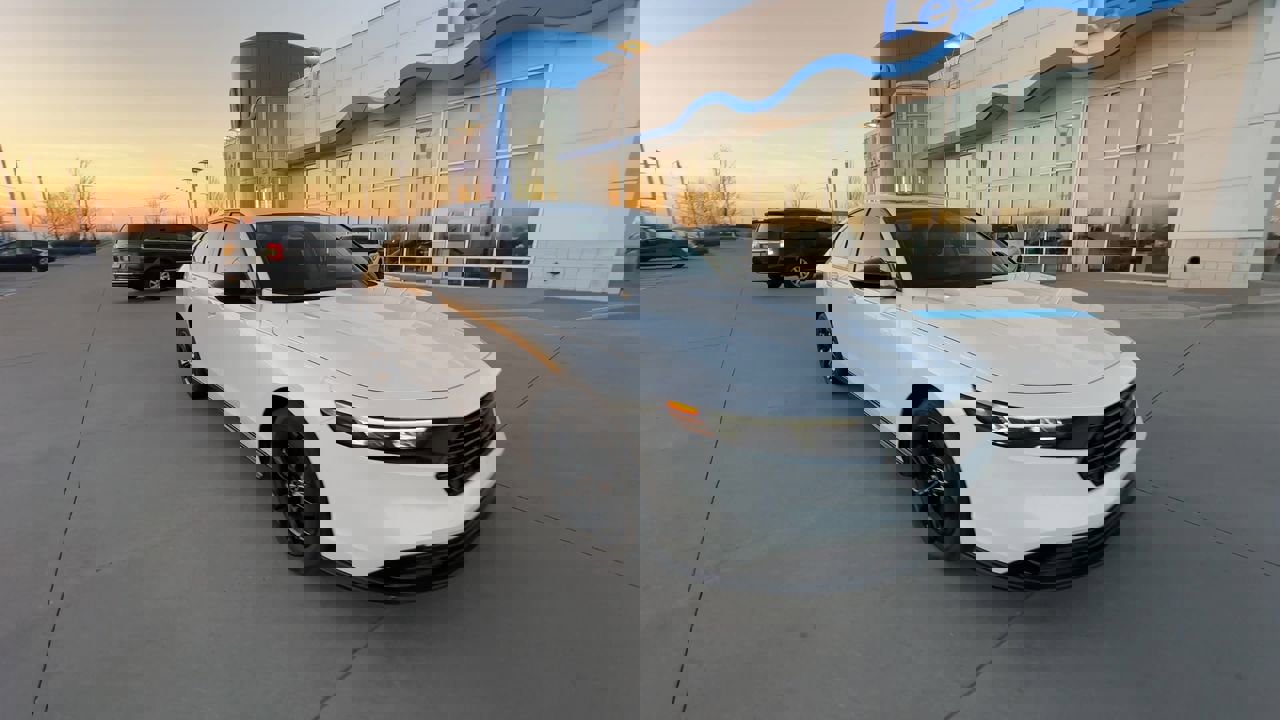 Certified 2025 Honda Accord SE with VIN 1HGCY1F42SA053559 for sale in Kansas City