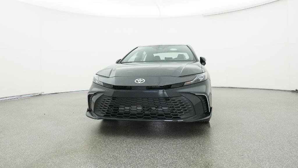 2026 Toyota Camry SE photo 3
