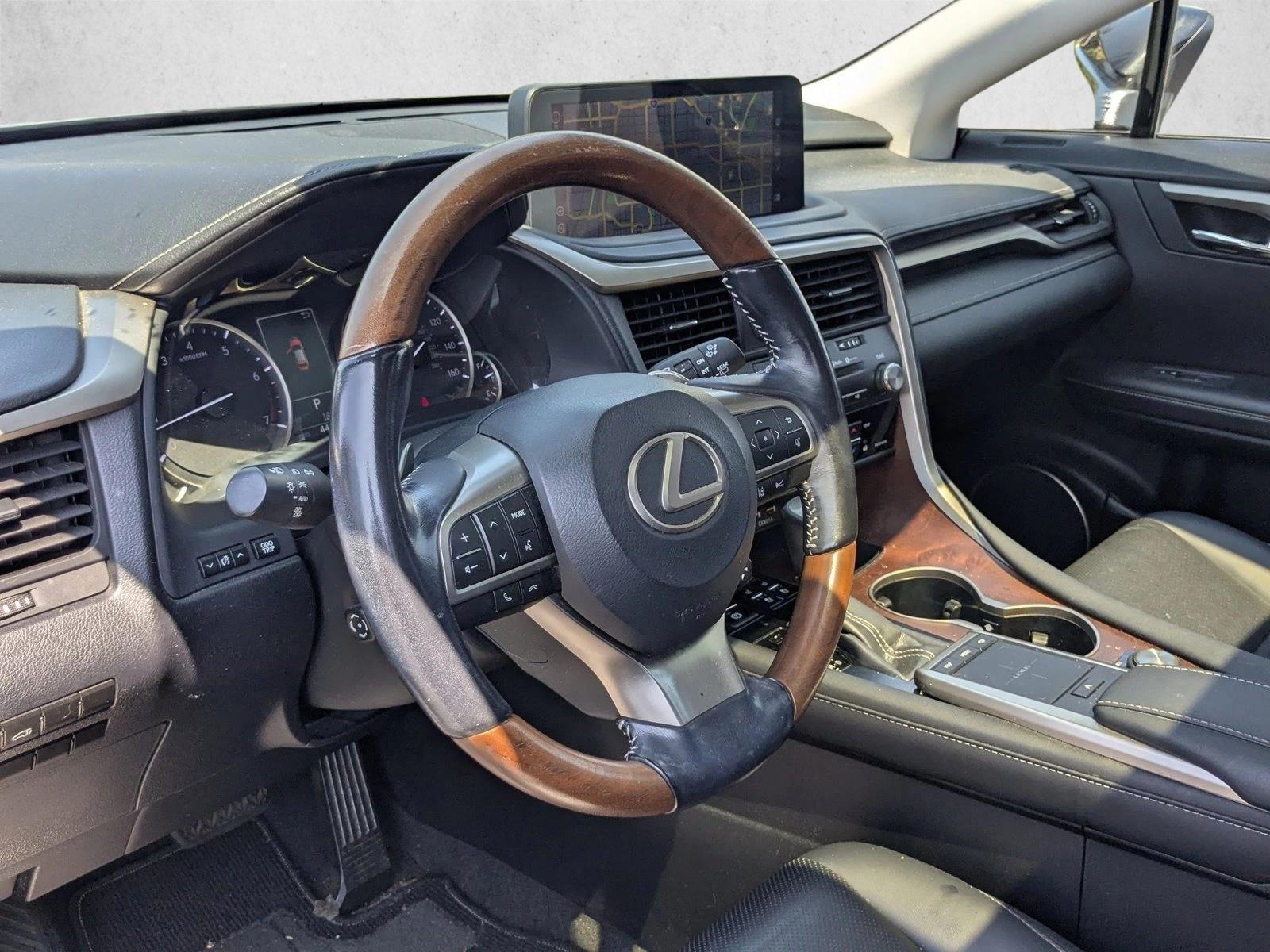 2020 Lexus RX 350L Premium photo 10