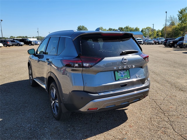 2022 Nissan Rogue SL photo 7