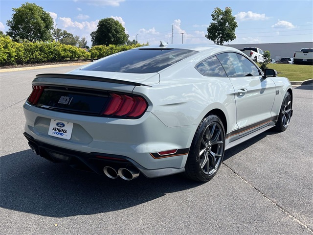 2022 Ford Mustang Mach 1 photo 3