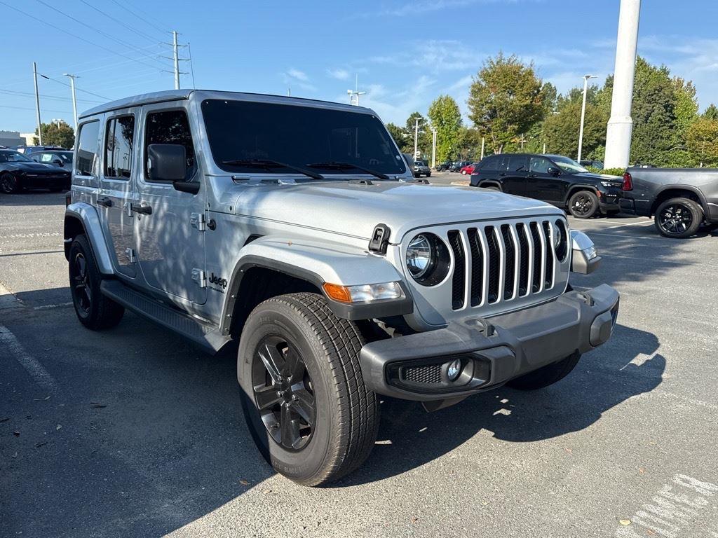 2023 Jeep Wrangler Sahara Altitude photo 3