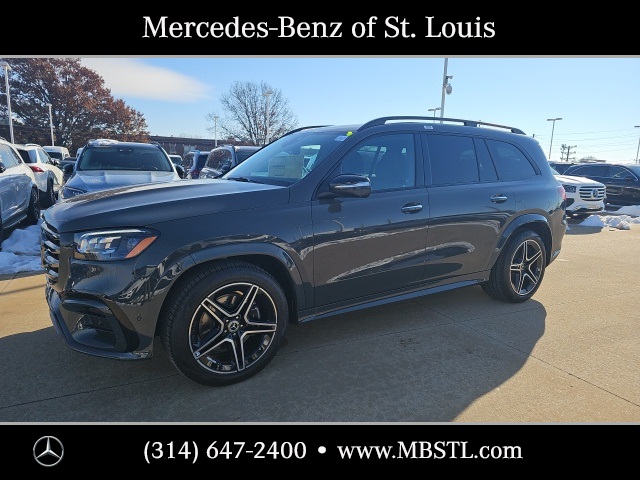 2026 Mercedes-Benz GLS Base's photo
