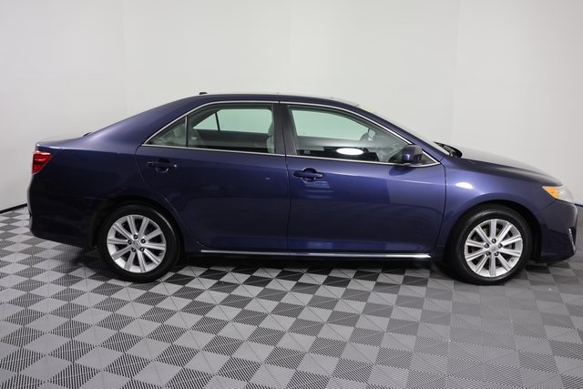 2014 Toyota Camry L photo 9