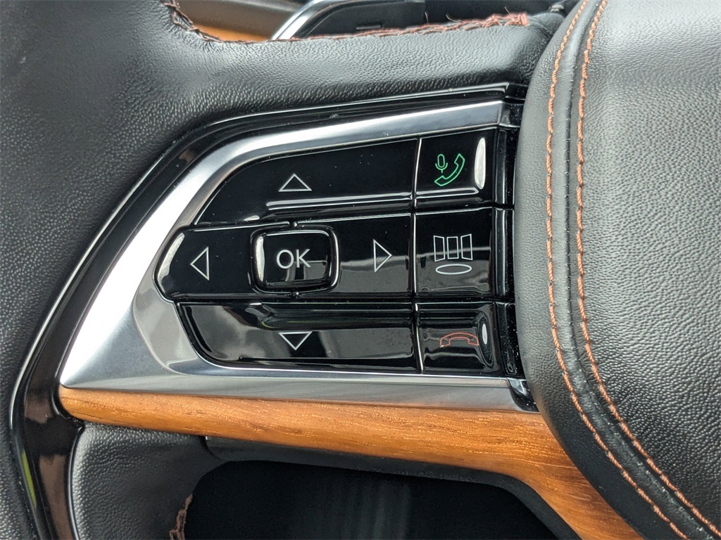 2023 Jeep Grand Cherokee Summit Reserve 4xe photo 21