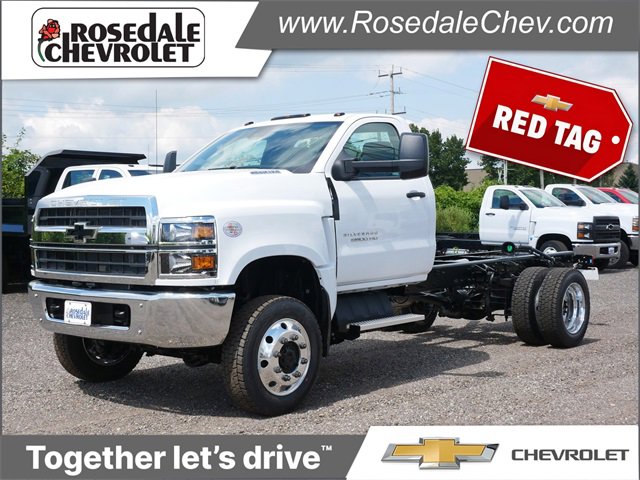 2025 Chevrolet Silverado 4500 Medium Duty Chassis Cab Work Truck's photo