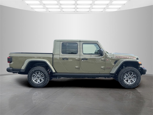 2025 Jeep Gladiator Mojave photo 8