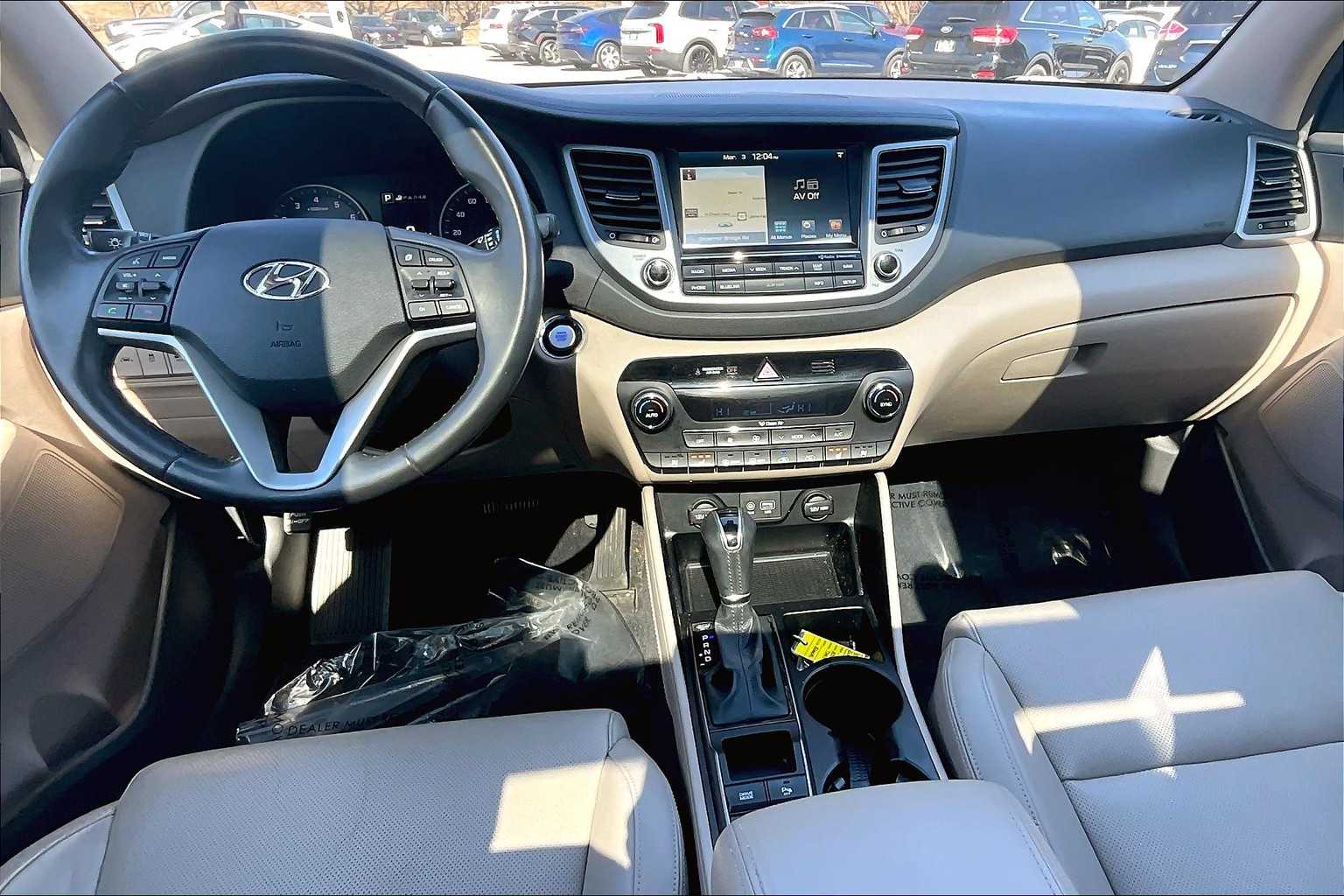 2016 Hyundai Tucson Limited photo 14
