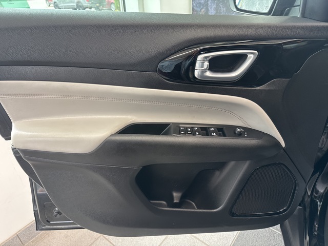 2024 Jeep Compass Limited photo 14