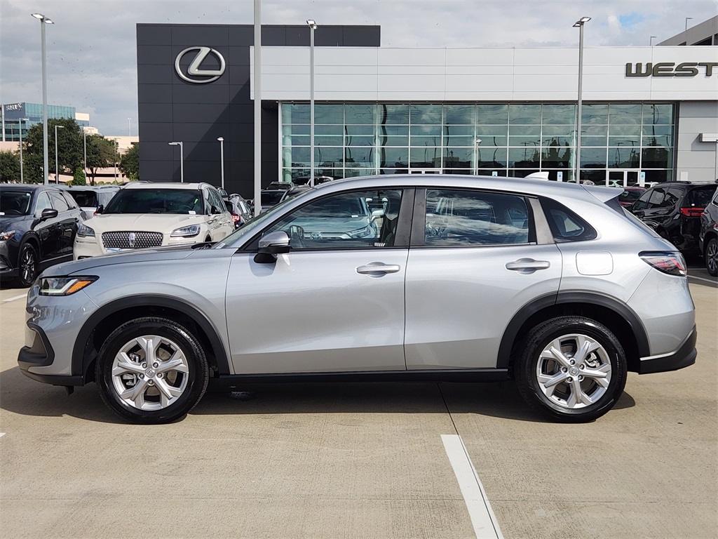 2024 Honda HR-V LX photo 4