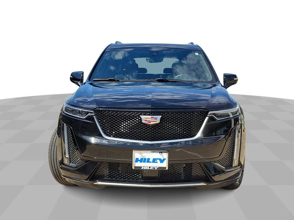 2024 Cadillac XT6 Sport photo 3