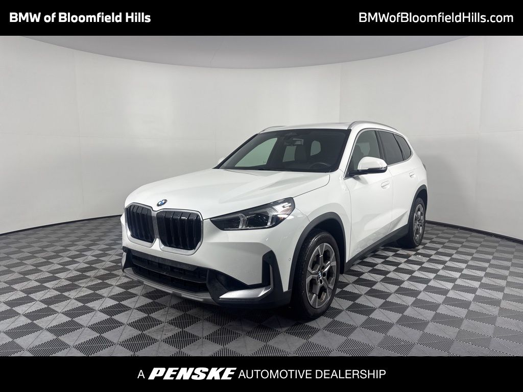 2023 BMW X1 28i's photo