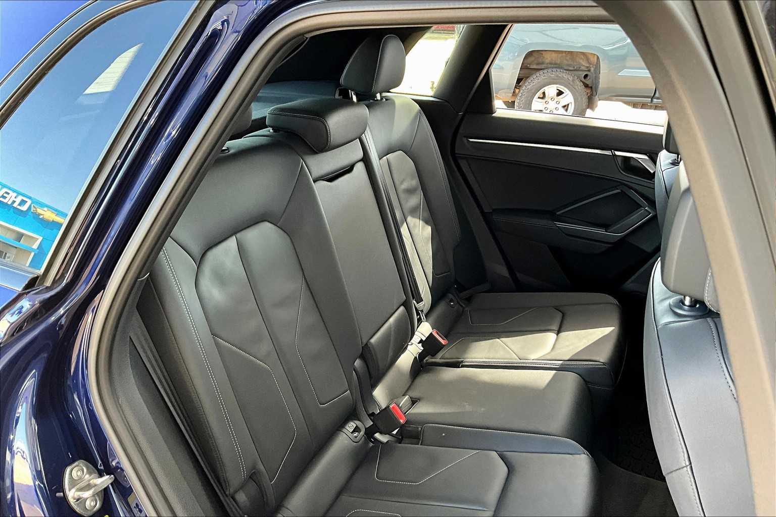 2023 Audi Q3 S line Premium Plus photo 16