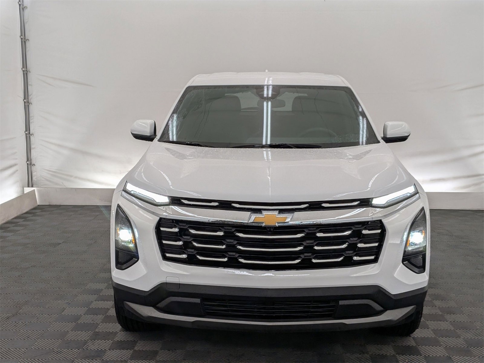 2026 Chevrolet Equinox LT photo 4