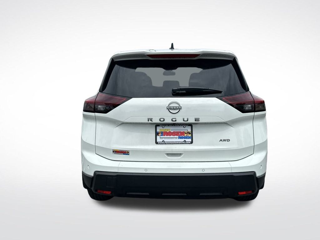 2026 Nissan Rogue S photo 4