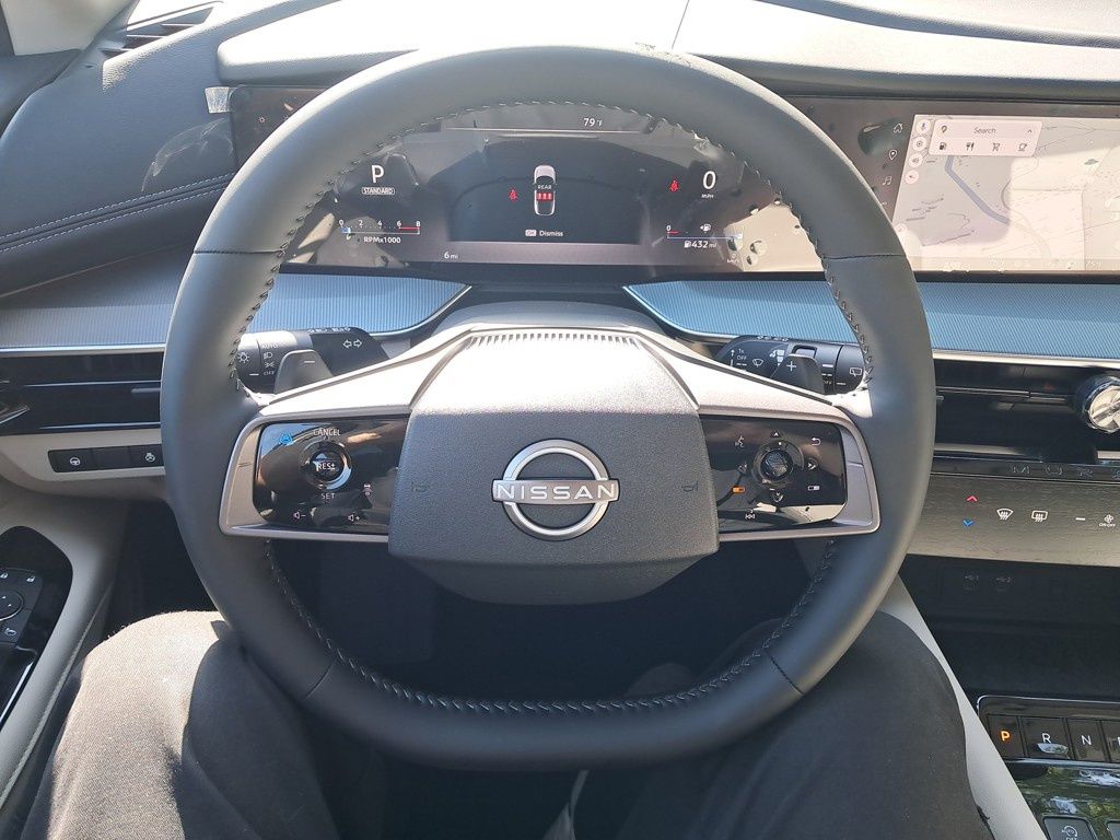 2025 Nissan Murano SL photo 14
