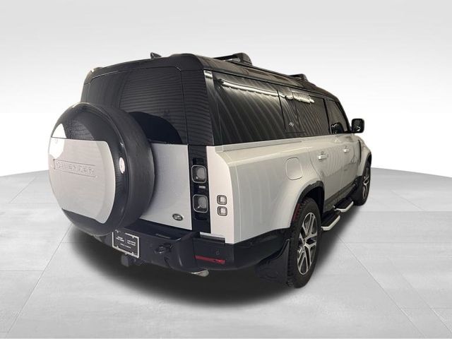 2023 Land Rover Defender 130 X photo 4