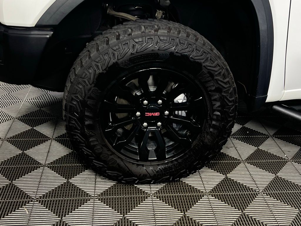 2023 Gmc Sierra 1500 AT4X photo 9