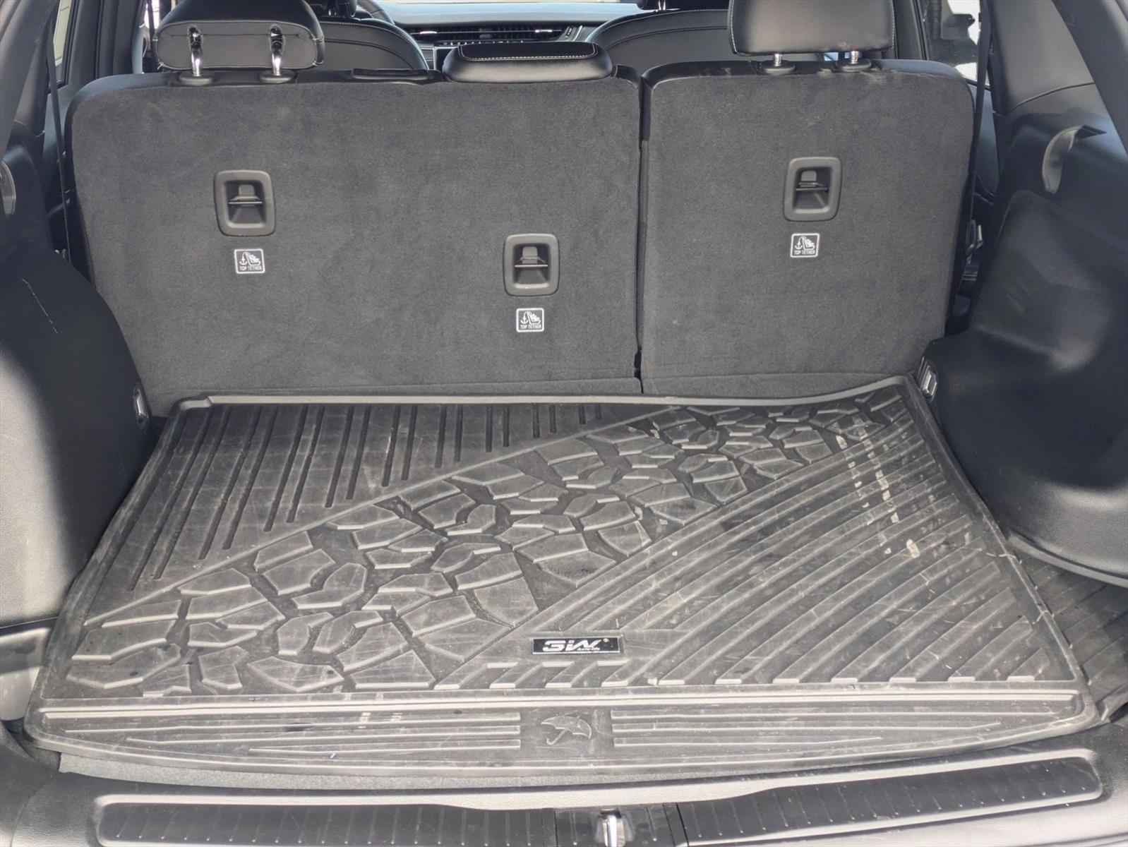 2024 Jeep Grand Cherokee Altitude photo 3