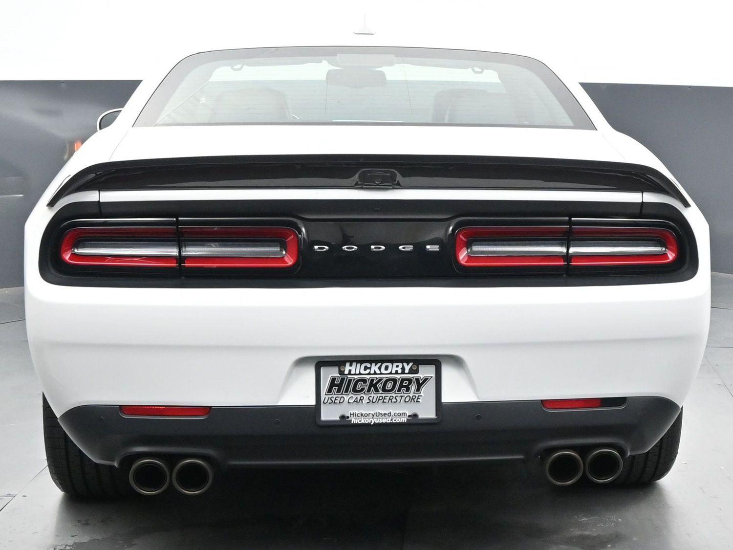 2018 Dodge Challenger R/T Plus photo 6