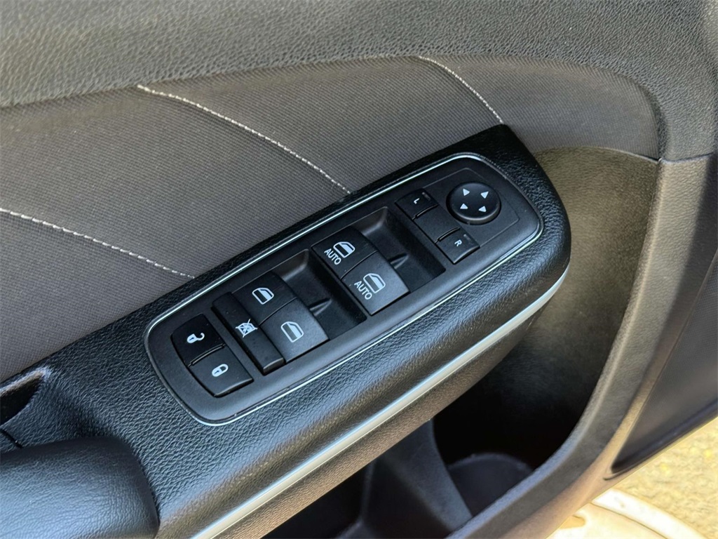 2023 Dodge Charger GT photo 26