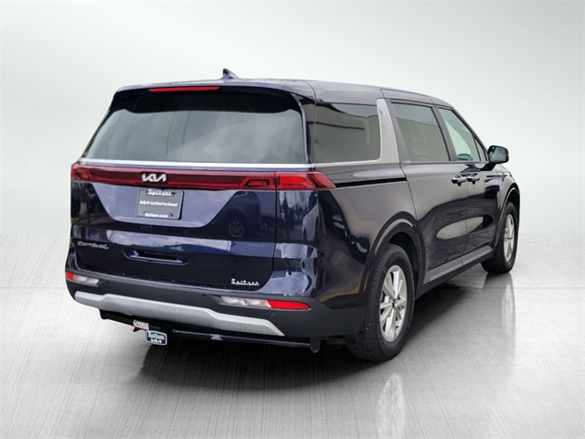 2022 Kia Carnival LX photo 5