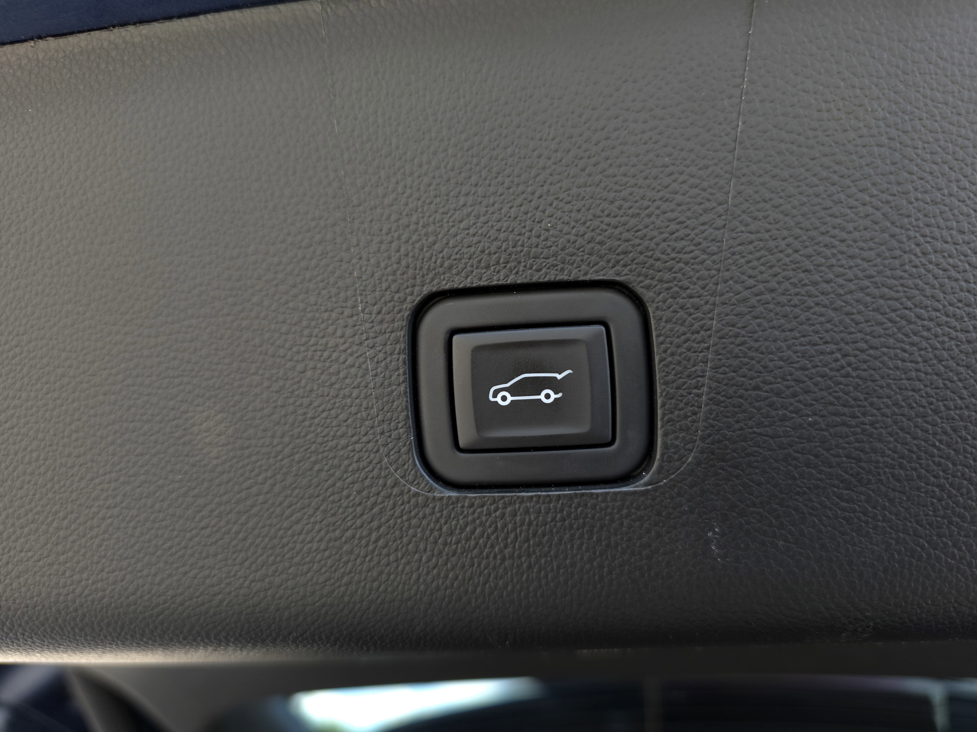 2023 Chevrolet Traverse Cloth photo 3